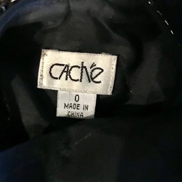 Cache - Picture 2 of 9